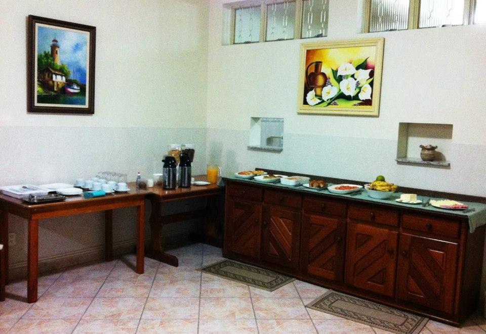 Hotel Perez Pouso Alegre Eksteriør billede